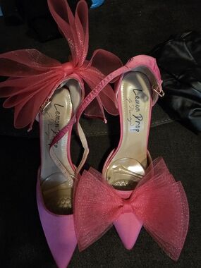 Lemon Drop Pink Pointed-Toe Bow Ankle-Strap Heels